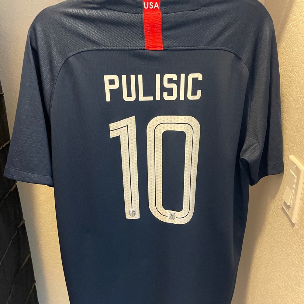 Christian Pulisic 2019 USA jersey